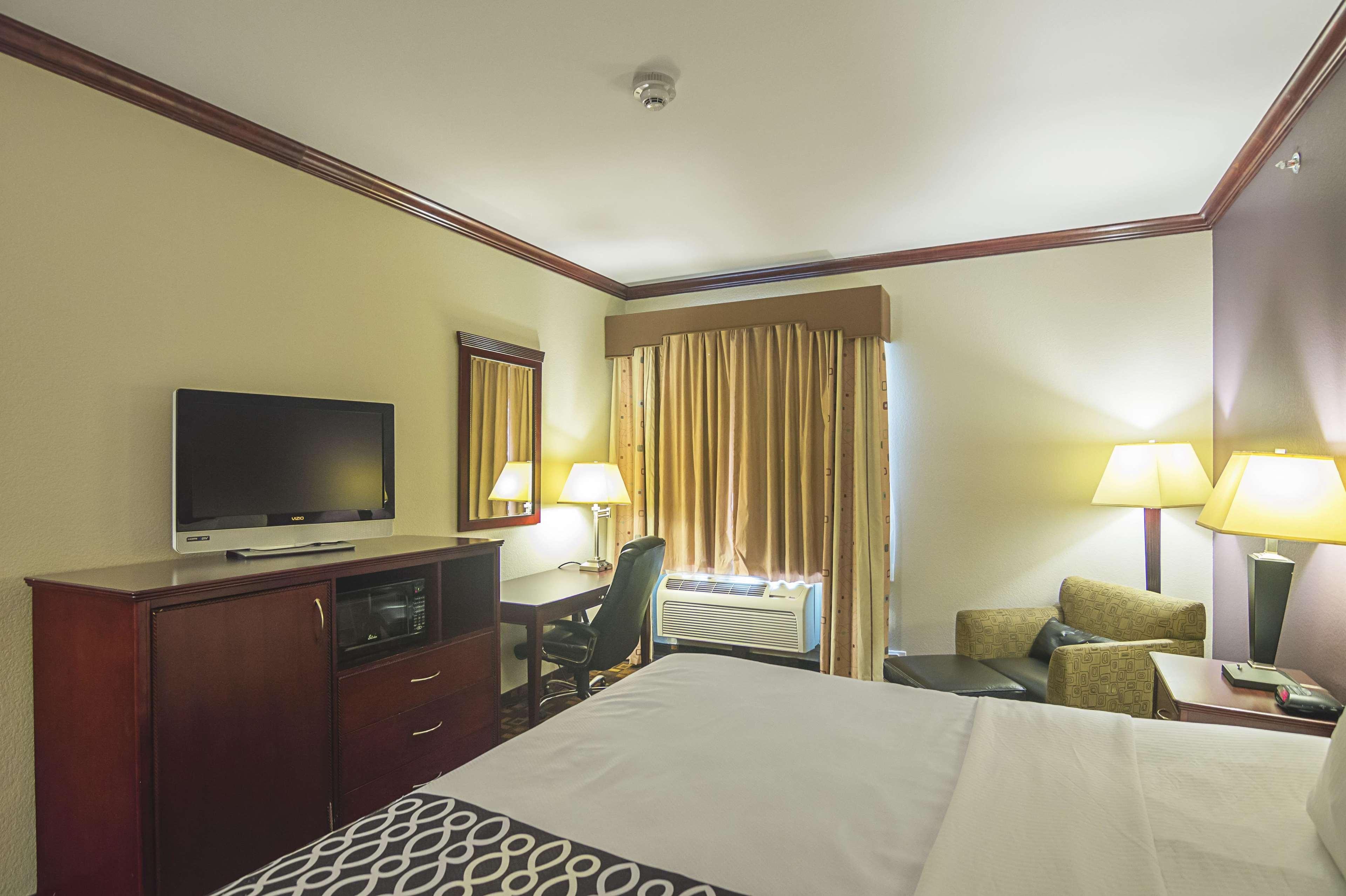 La Quinta By Wyndham Lindale Hotel Buitenkant foto