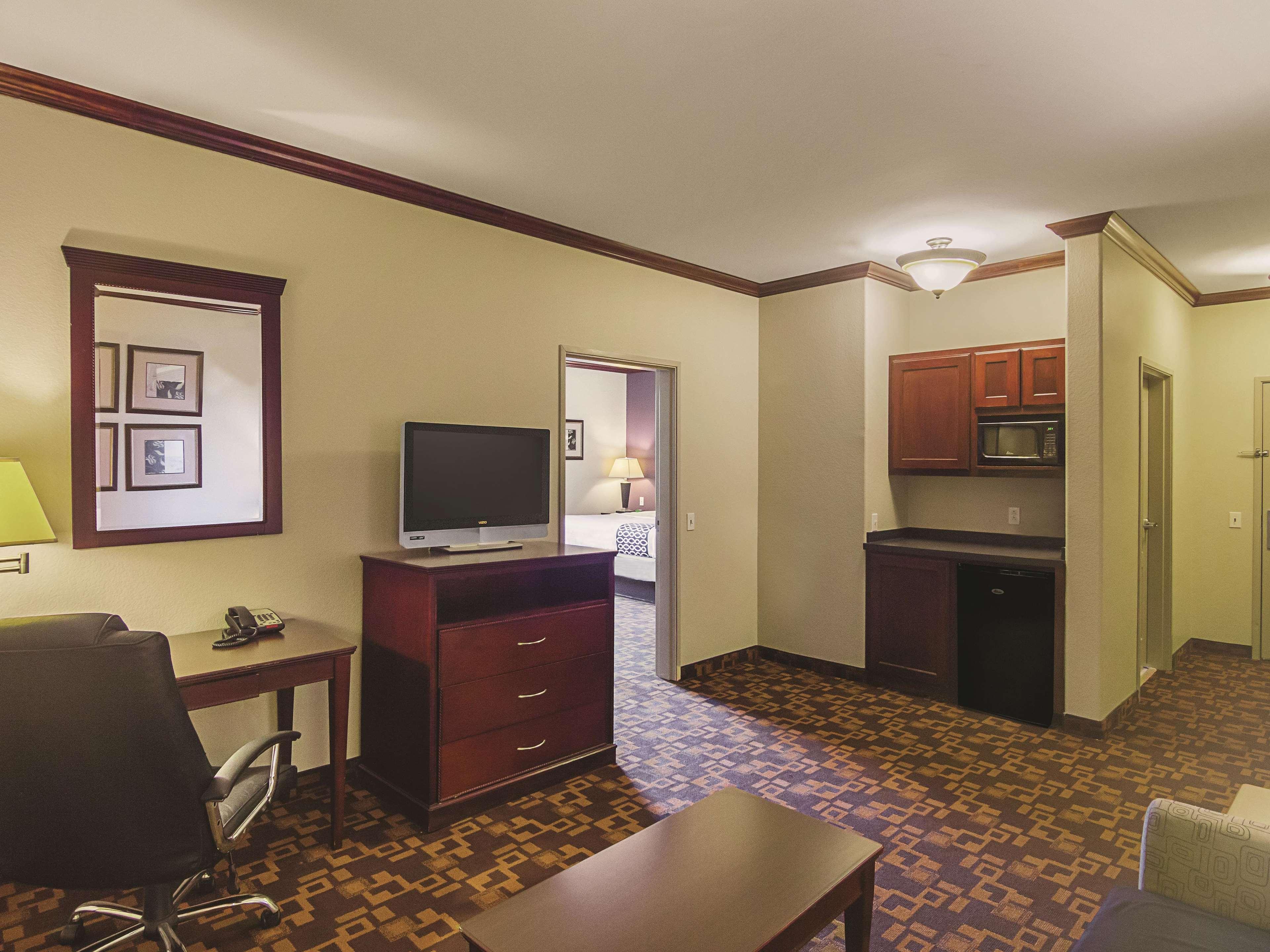 La Quinta By Wyndham Lindale Hotel Buitenkant foto