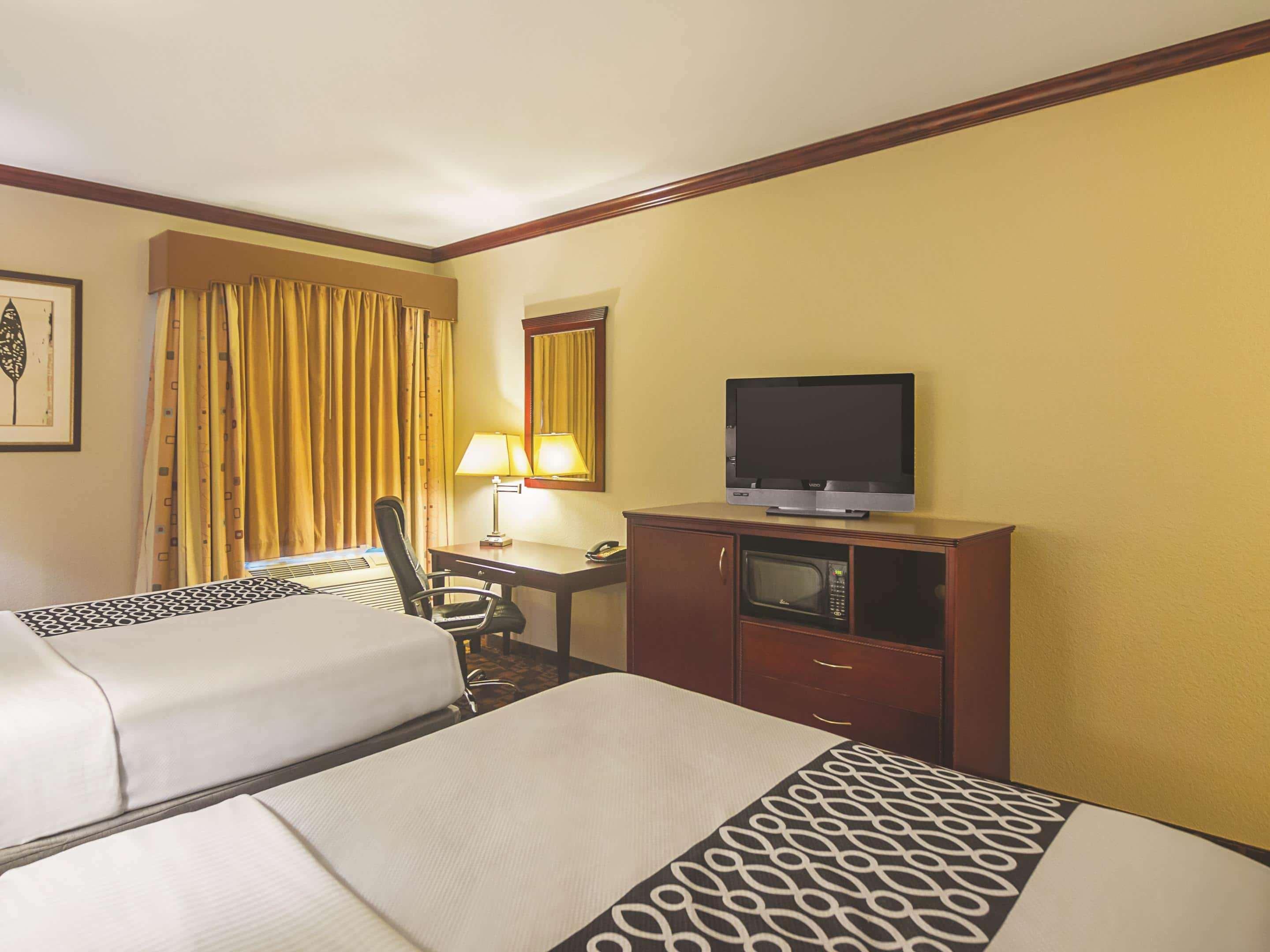 La Quinta By Wyndham Lindale Hotel Buitenkant foto